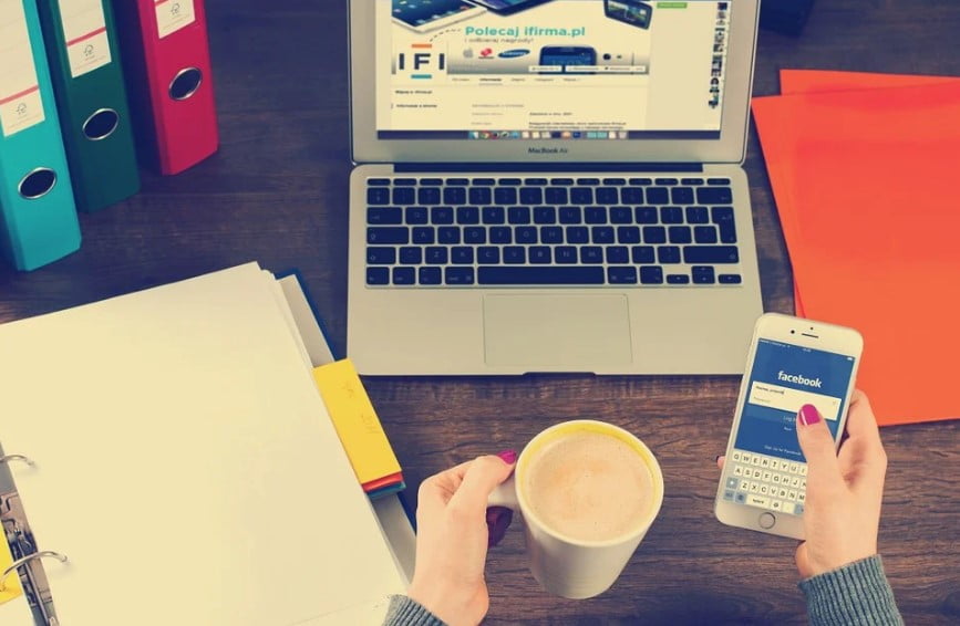 virtual-assistant-asistente-virtual-secretario-oficina-administrativo-trabajar-casa-encontrar